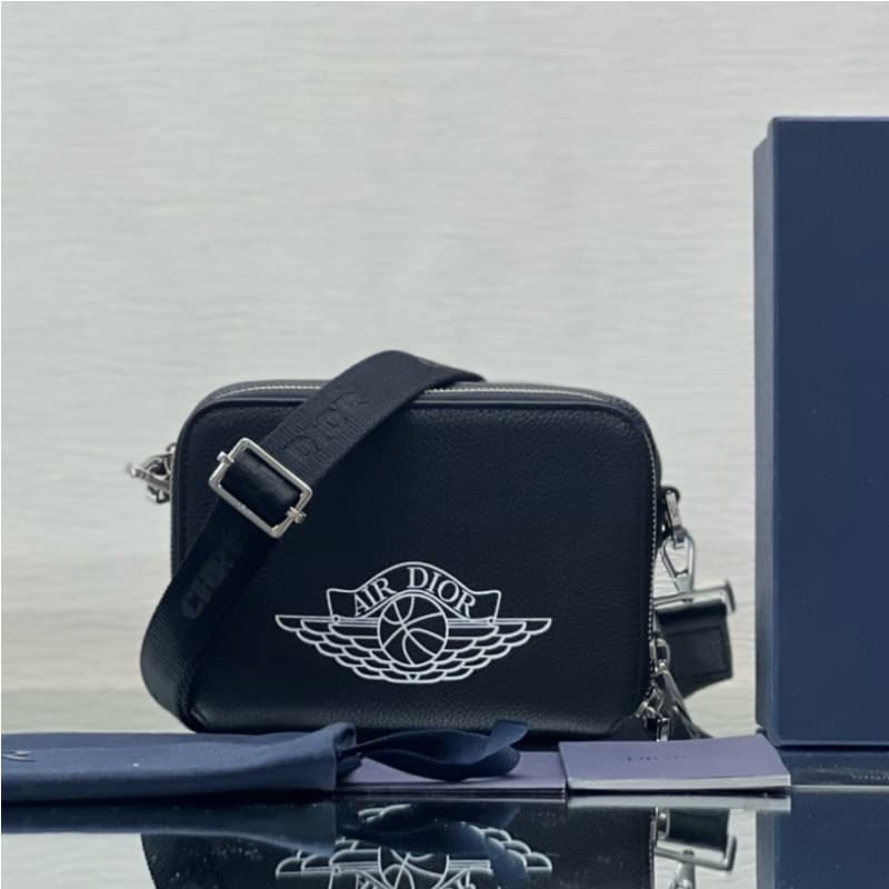 Dior bags | Clutch Messenger Bag | 17×12.5×5 cm | 22412 | 03014