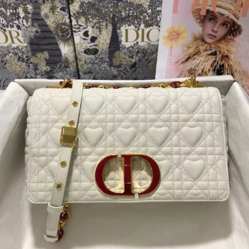 Dior bags | Dioramour limited collection | Caro Medium Love Bag | 25 × 12 × 7 cm | M9242 | 03016