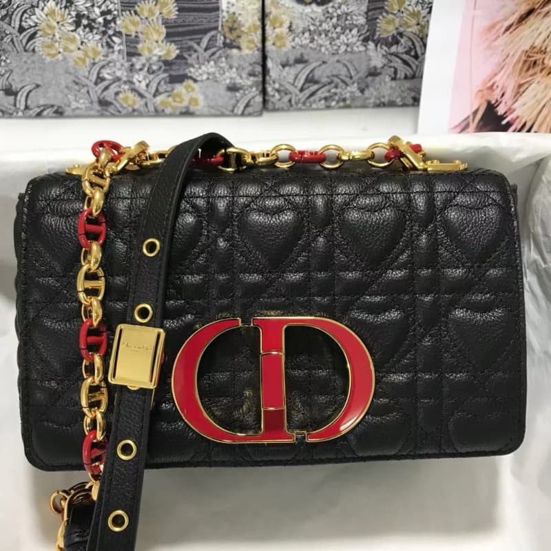 Dior bags | Caro series bag | Dioramour limited collection | 20 × 12 × 7 cm | M9241 | 03017