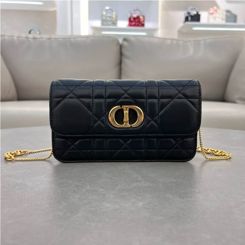 Dior bags | Miss Caro Chain Bag | 19×11×4.5 cm | 5225 | 03020