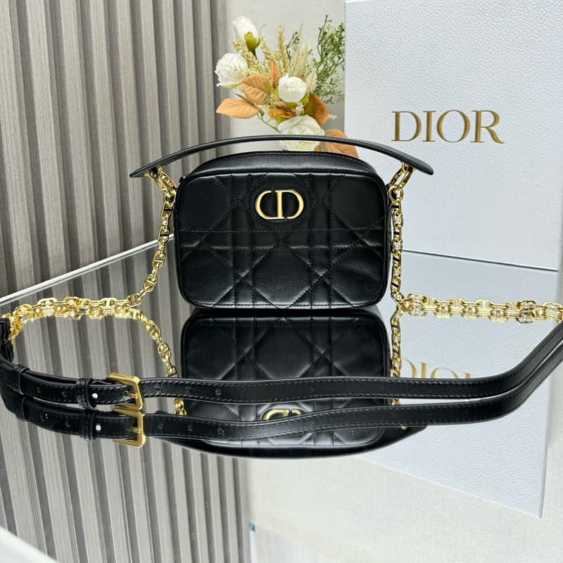 Dior bags | Dior Caro Handle Camera Bag | 19 × 13 × 4.5 cm | 3352 | 03022