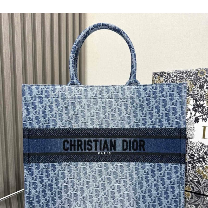 Dior bags | Dior Book Tote Shopping Bag | 42 × 35 × 18.5 cm | 1286 | 03031