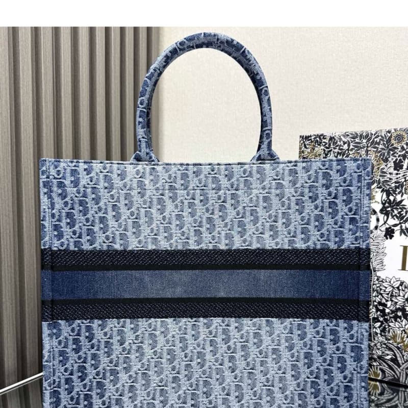 Dior bags | Dior Book Tote Shopping Bag | 42 × 35 × 18.5 cm | 1286 | 03031