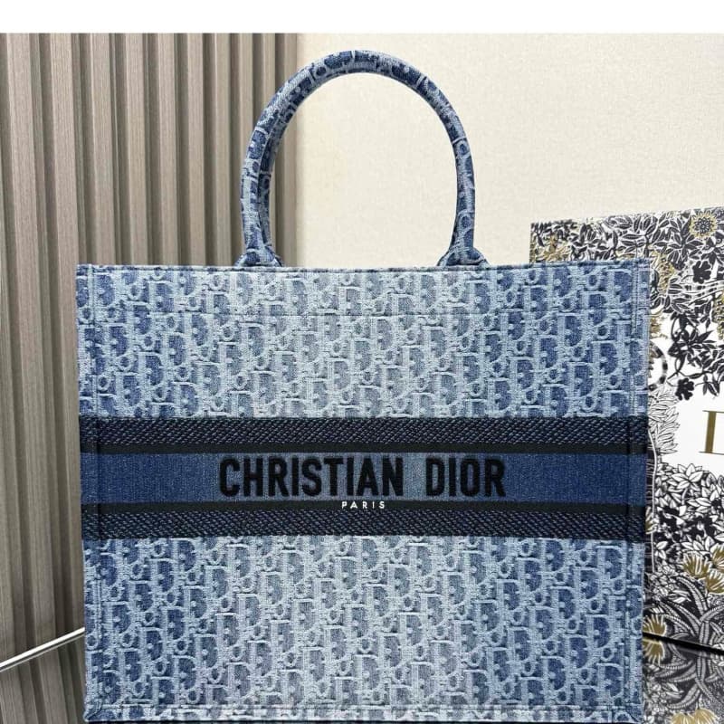 Dior bags | Dior Book Tote Shopping Bag | 42 × 35 × 18.5 cm | 1286 | 03031