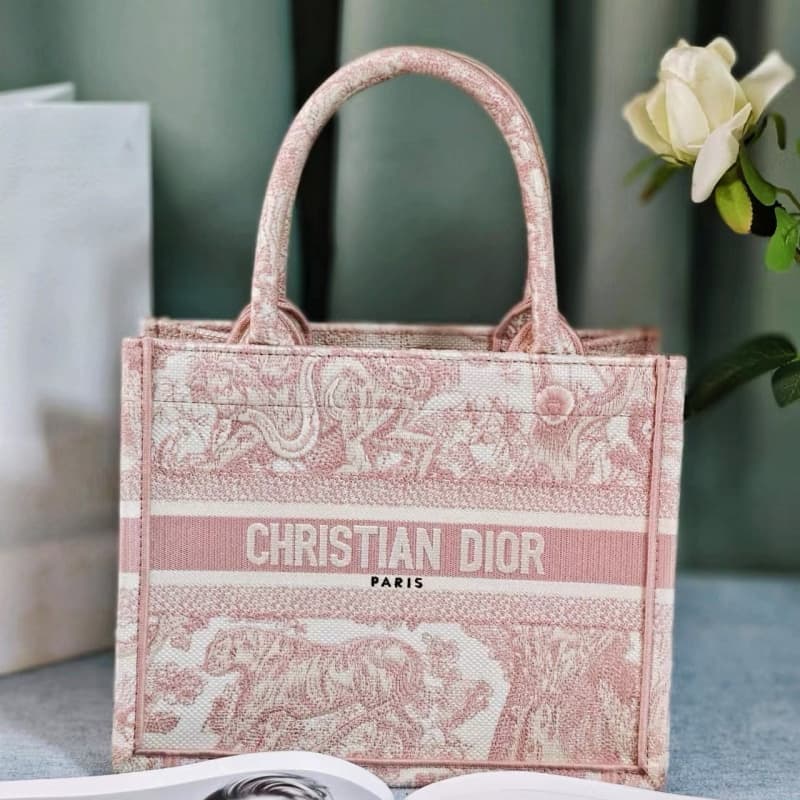 Dior bags | Dior Book Tote Tote Bag | 26.5×24×17 cm | Small Size | 03032