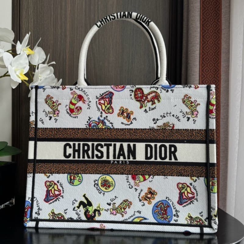 Dior bags | This Book Tote handbag | 36.5×28×16.5 cm | 8001 | 03034