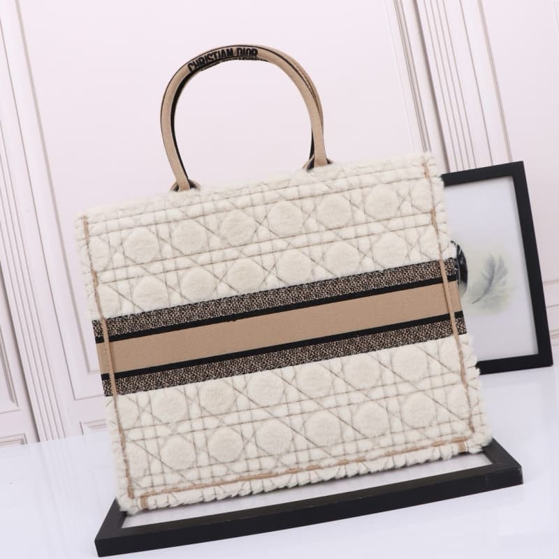 Dior bags | Dior Book Tote handbag  | 42×35×18.5 cm | D6688 | 03036