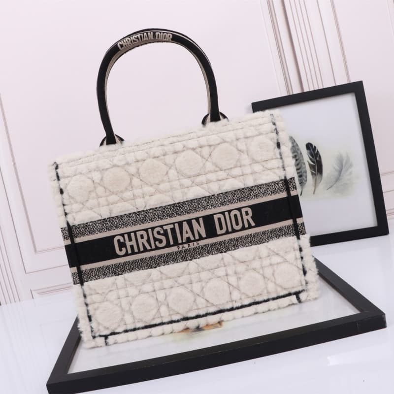 Dior bags | Dior Book Tote handbag | 36×27.5×16.5 cm | D6688 | 03037