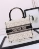 Dior bags | Dior Book Tote handbag | 26.5×21×14 cm | D6688 | 03038