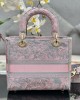 Dior bags | Lady D-Lite Bag | CHRISTIAN DIOR | 24 × 20 × 11 cm | M0565 | 03051