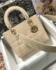 Dior bags | Lady Dior Bag | Christian Dior | 24 cm × 20 cm × 11 cm | M0565 | 03052