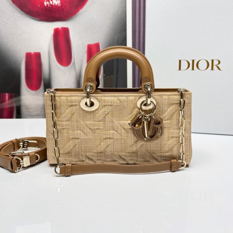 Dior bags | Lady D-Joy Bag | 22 × 12 × 6.5 cm | M0541 | 03055