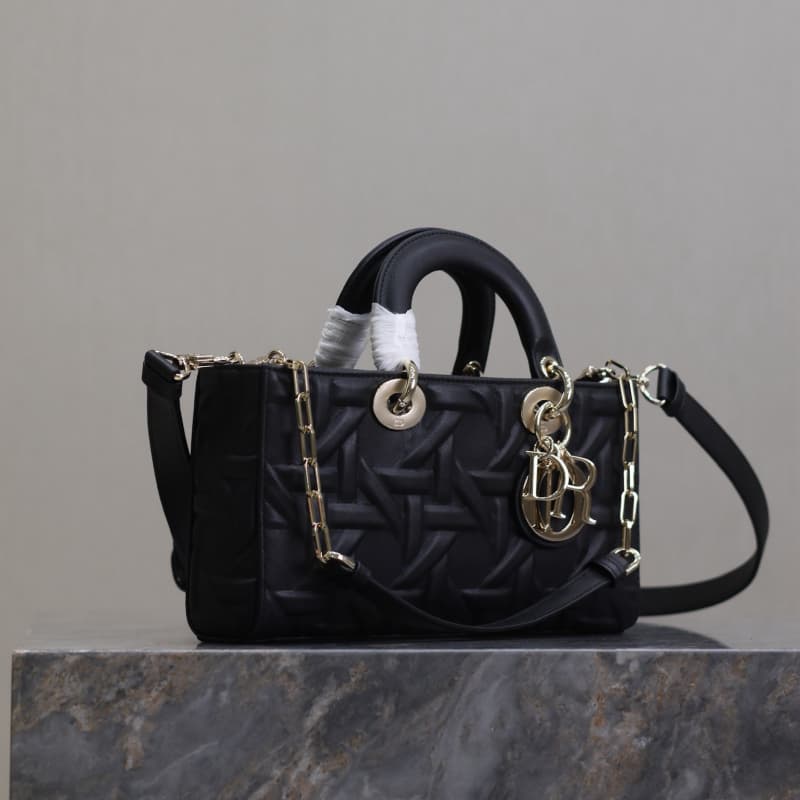 Dior bags | Lady D-Joy bag | Lady Dior series | 26 × 13.5 × 5 cm | 0613 | 03056