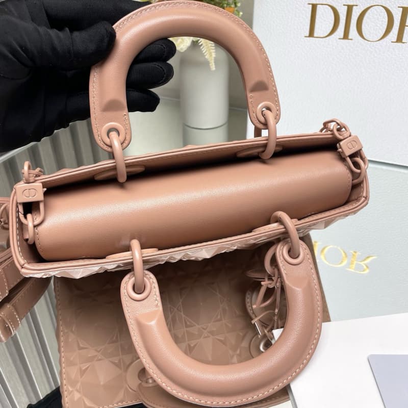 Dior bags | Lady D-Joy bag | Horizontal Version Diana Bag | 22×6×12 cm | 0613 | 03058