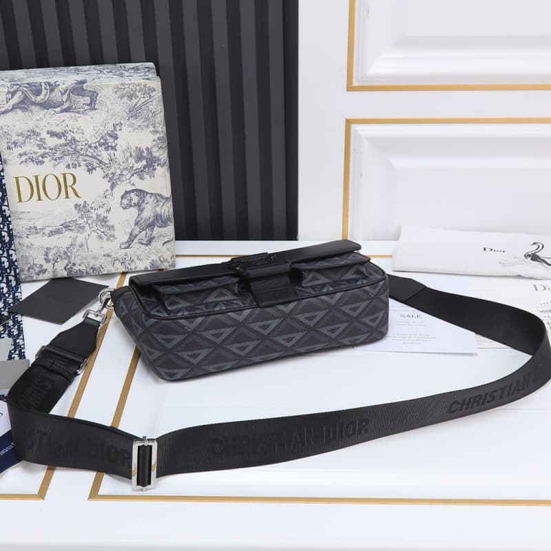 Dior bags | Dior Hit the Road bag | 27×17×9 cm | 9944 | 03069