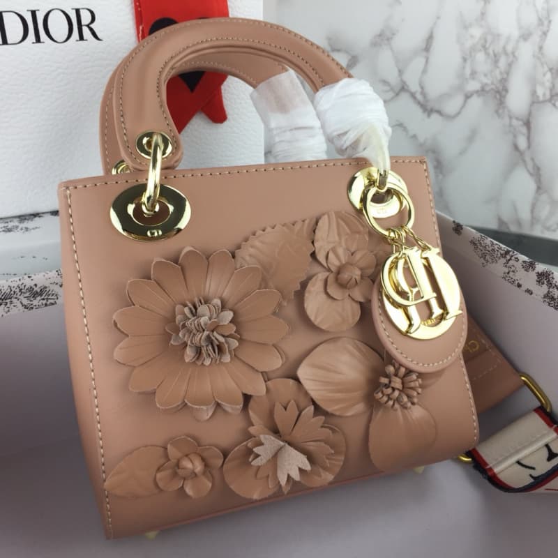 Dior bags | Dior Lady Dior Bag | Christian Dior | 20×17×6 cm | 98949 | 03087