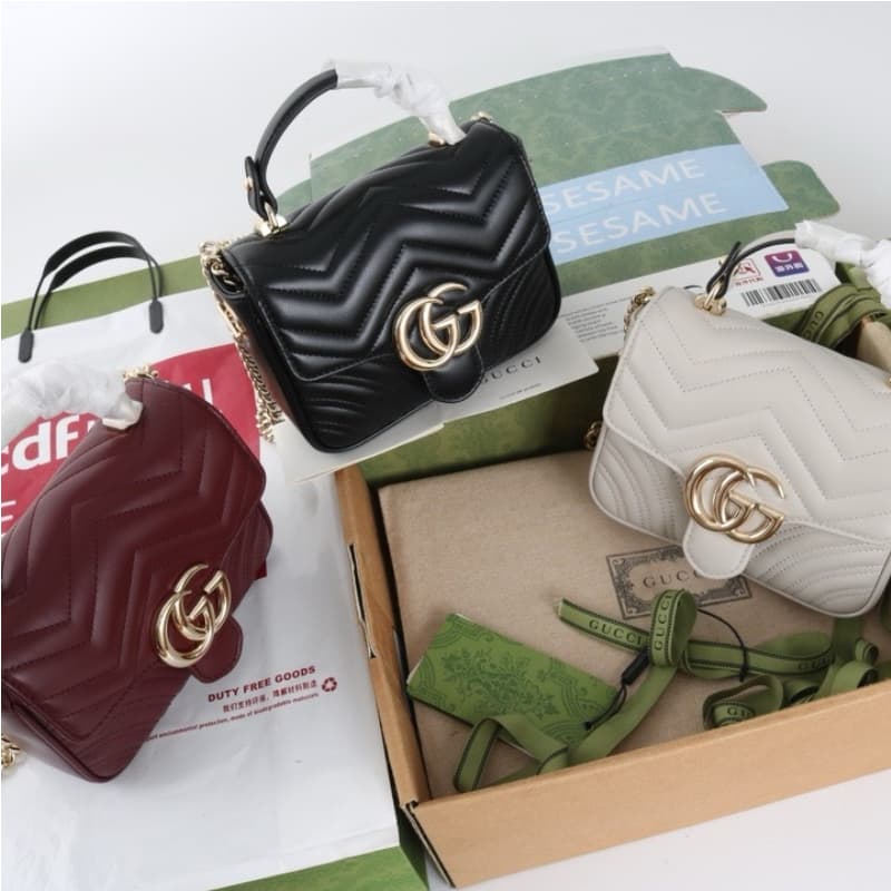 GUCCI bags | GG Marmont series | 17×13×6cm | 811238 | 04010