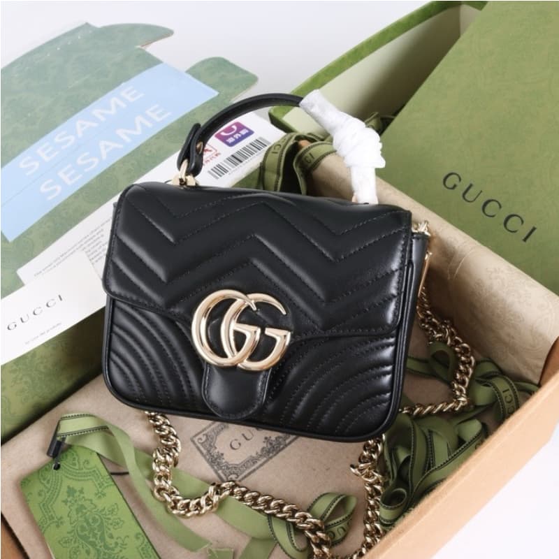 GUCCI bags | GG Marmont series | 17×13×6cm | 811238 | 04010