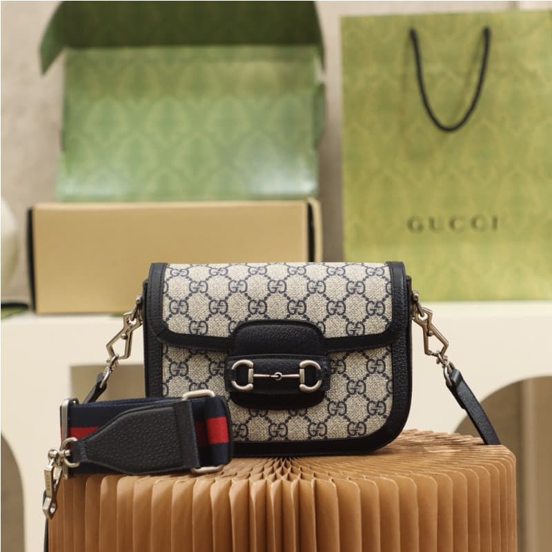 GUCCI bags | iconic saddle bag | 20.6×14.4×5.1cm | 658574 | 04014