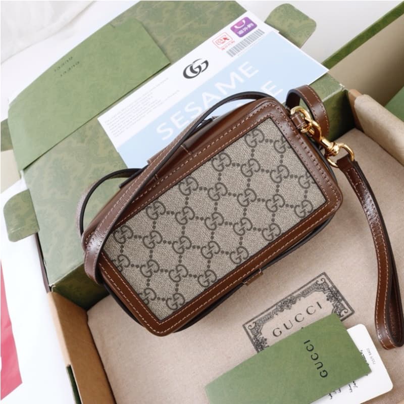 GUCCI bags | PVC | GG logo | 18×10.5×6.5cm | 614368 | 04023