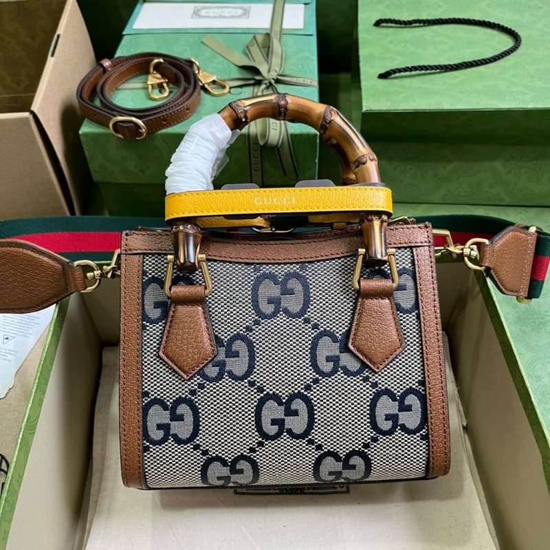 GUCCI bags | GUCCI GG Bamboo Bag | 20×16×10cm | 702732 | 04074