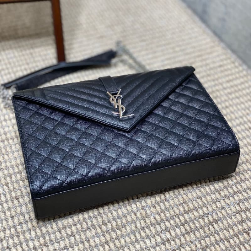 Yves Saint Laurent bags | YSL | Classic Diamond Quilted Messenger Bag | 31×21×7cm | 392741 | 05039