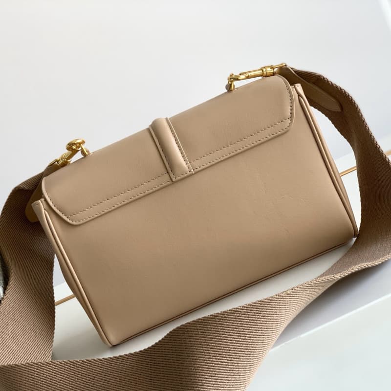 CELINE bags | CELINE TEEN SOFT 16 | 23×15×9cm | 196853 | 06023