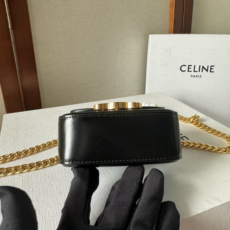 CELINE bags | Mini Earphone Bag | Chain Gold Buckle | 11×4×8cm | 101843 | 06026