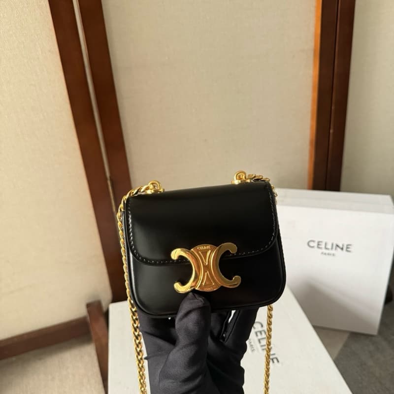 CELINE bags | Mini Earphone Bag | Chain Gold Buckle | 11×4×8cm | 101843 | 06026