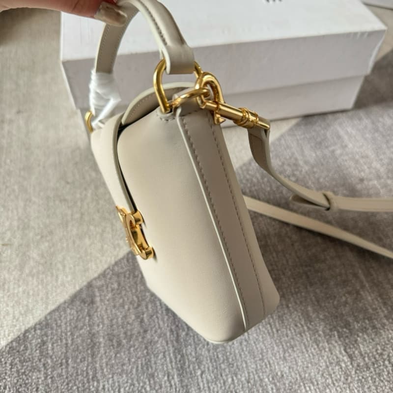 CELINE bags | Mini BUCKET Bag | 13.5×12.5×5 cm | 101943 | 06030