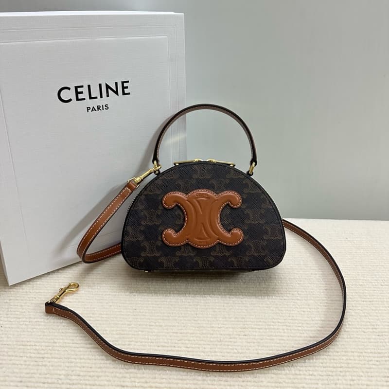 CELINE bags | CELINE Logo Print Half-Moon Bag | 18×12.5×6cm | 10K642 | 06039