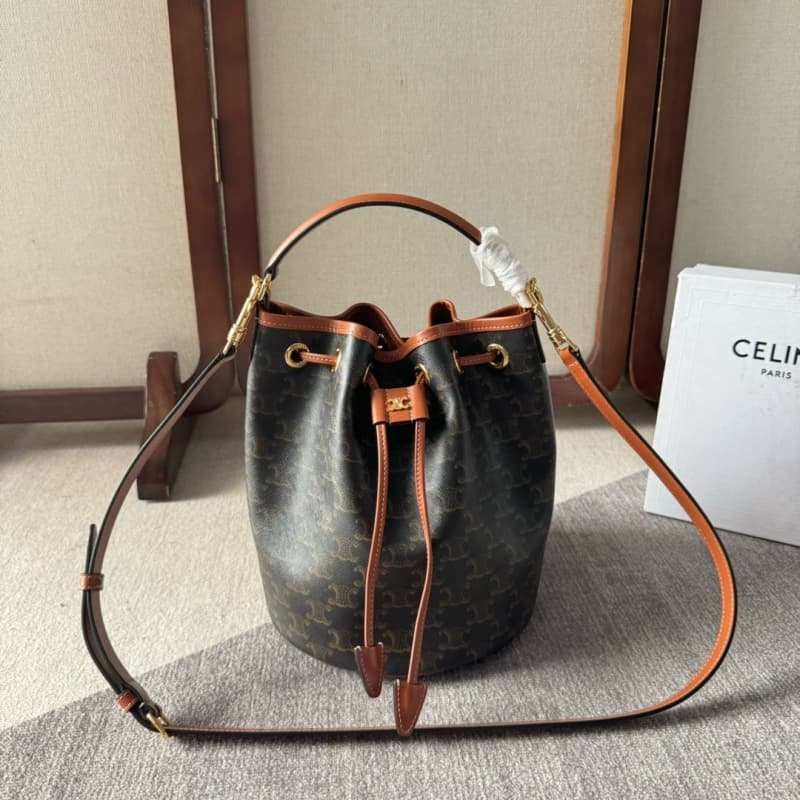 CELINE bags | Monogram Bucket Bag | 20×24×20cm | 116882 | 06064