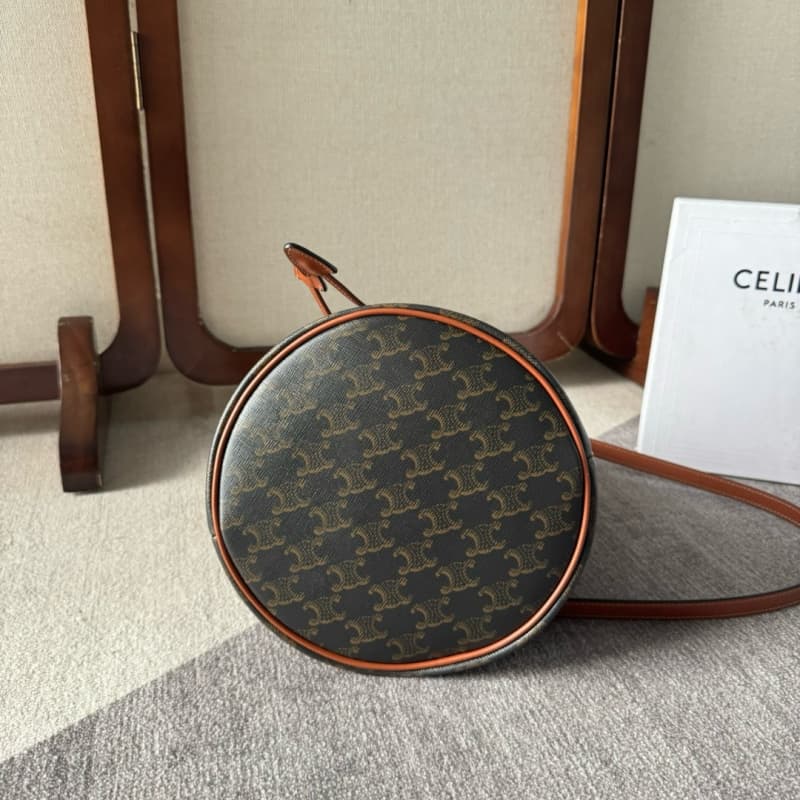 CELINE bags | Monogram Bucket Bag | 20×24×20cm | 116882 | 06064