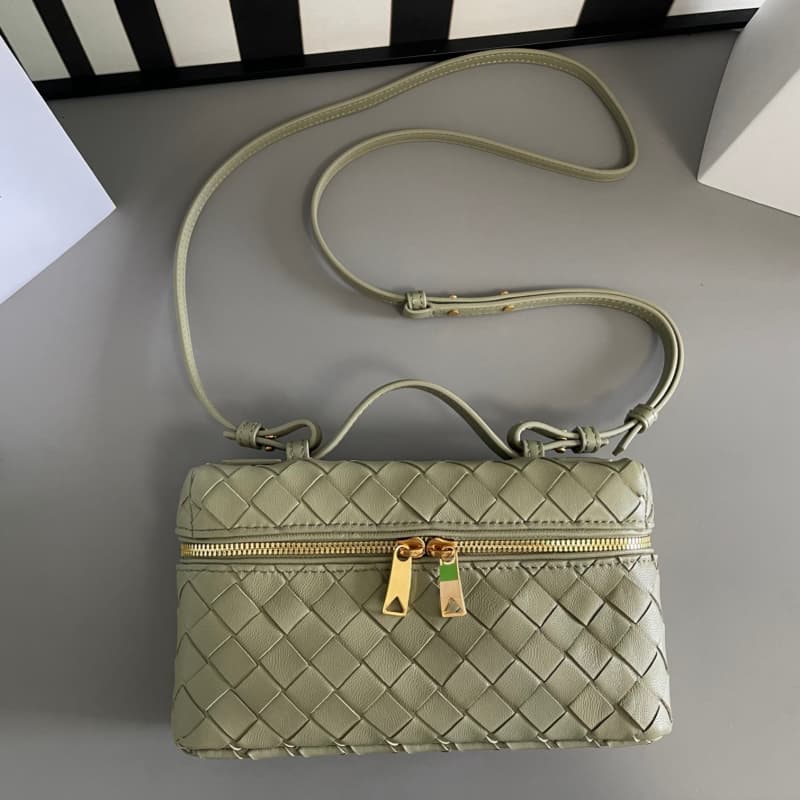 BOTTEGA VENETA Bags | BV bags | Woven Zip Crossbody Bag | 22×12.5×5 cm | 789109 | 07007