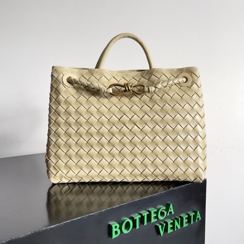 BOTTEGA VENETA Bags | BV bags | Andiamo Bag | 32×24×12 cm | 743572 | 07008