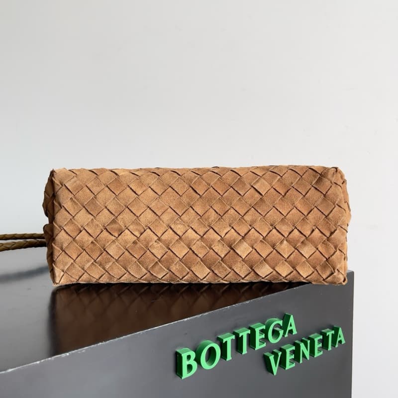 BOTTEGA VENETA Bags | BV bags | Andiamo Bag | 32×24×12 cm | 743572 | 07009