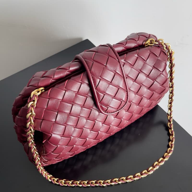 BOTTEGA VENETA Bags | BV bags | LAUREN CLUTCH chain clutch bag | 31.5×16.5×11 cm | 785807 | 07010