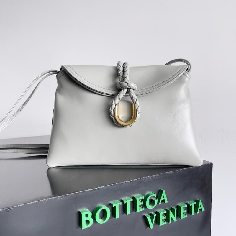 BOTTEGA VENETA Bags | BV | Women's Logo Shoulder Bag | 27×16×6cm | 806030 | 07017