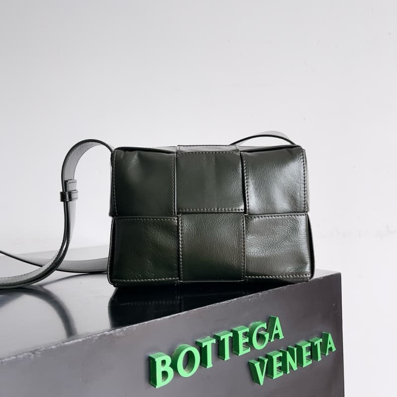 BOTTEGA VENETA Bags | BV | Mini Cassette Camera Bag | 21×13×6.5cm | 795177 | 07022