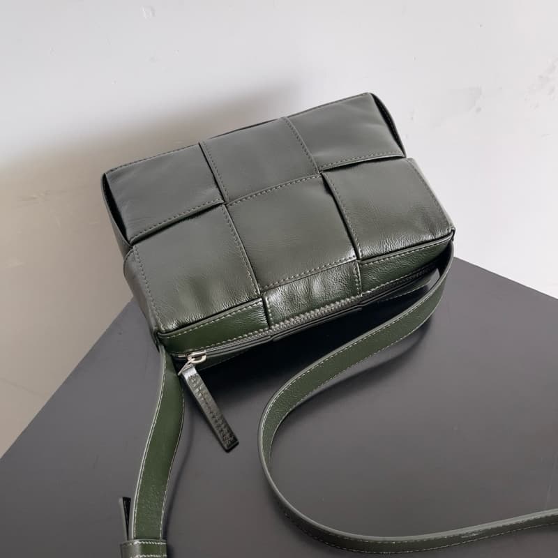 BOTTEGA VENETA Bags | BV | Mini Cassette Camera Bag | 21×13×6.5cm | 795177 | 07022