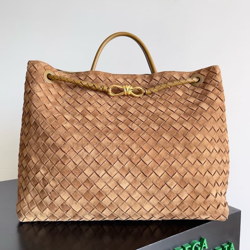 BOTTEGA VENETA Bags | BV | Andiamo Handbag | 45×22×34 | 743575 | 07025