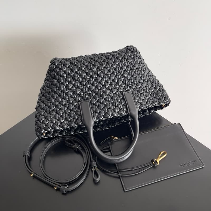 BOTTEGA VENETA Bags | BV | Mini Cabat woven basket bag | 22×15.5×6.5cm | 762830 | 07026