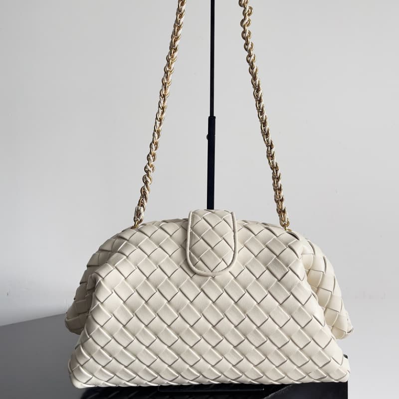 BOTTEGA VENETA Bags | BV | Women's LAUREN CLUTCH Chain Clutch Bag | 31.5×16.5×11cm | 785807 | 07036