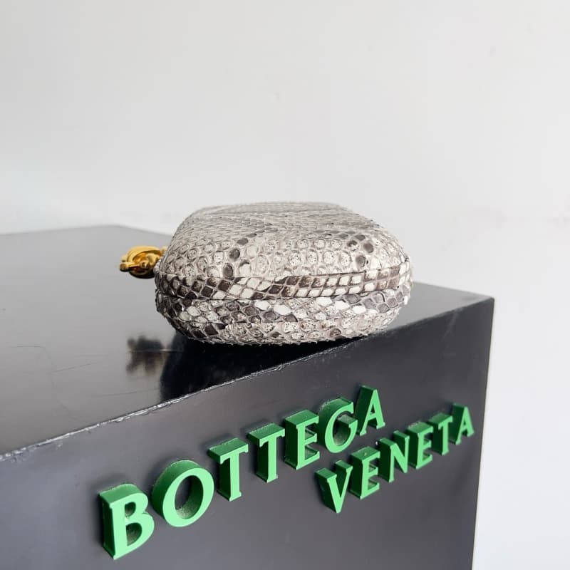 BOTTEGA VENETA Bags | BV | Fashion Evening Clutch | 20.5×6×12.5cm |  754614 (717622) | 07044