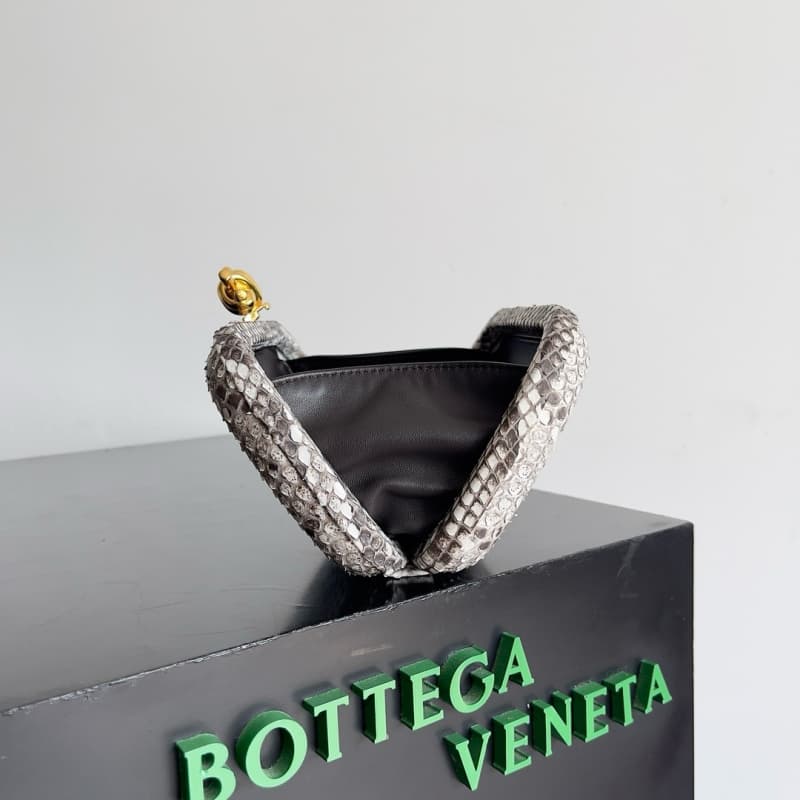 BOTTEGA VENETA Bags | BV | Fashion Evening Clutch | 20.5×6×12.5cm |  754614 (717622) | 07044