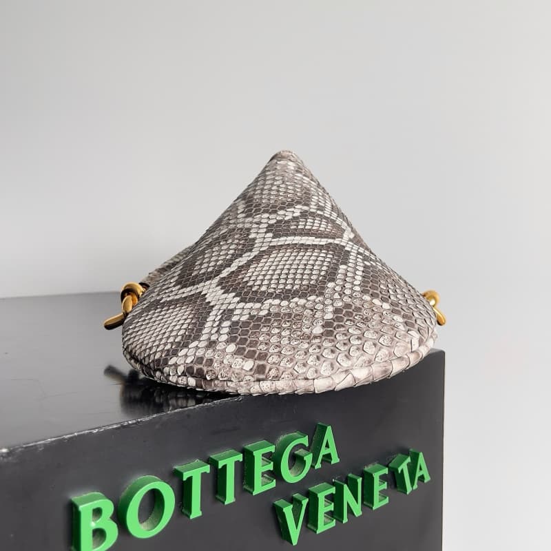 BOTTEGA VENETA Bags | BV | Women's Small SOLSTICE Bag | 26×3×30cm | 789246 | 07051