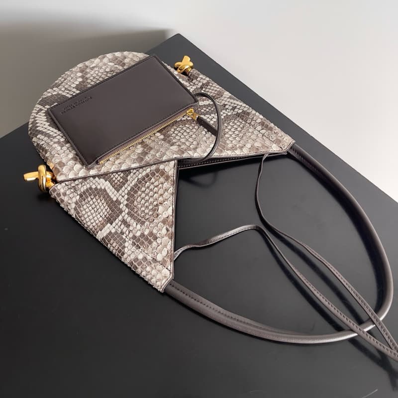 BOTTEGA VENETA Bags | BV | Women's Small SOLSTICE Bag | 26×3×30cm | 789246 | 07051