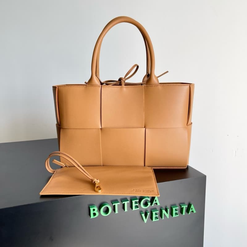 BOTTEGA VENETA Bags | BV | Extra Large Rectangular Tote Bag | 30×20×11.5cm | 652867 | 07052