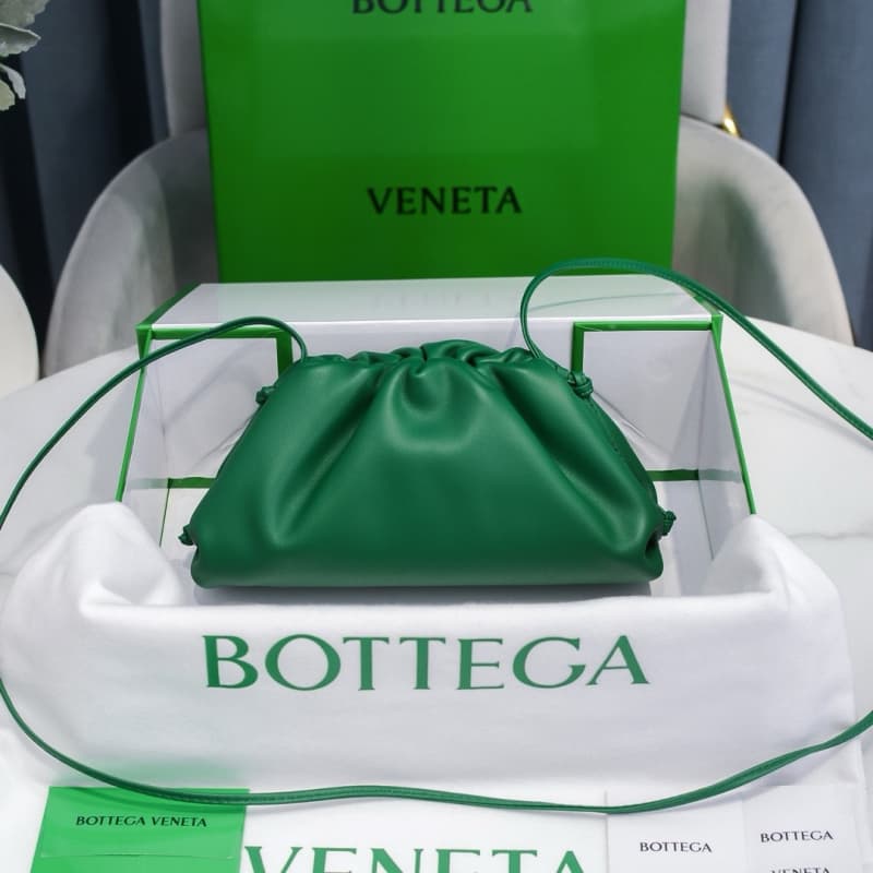 BOTTEGA VENETA Bags | BV | Cloud Bag | 23×13×8cm | POUCH Collection | 07057