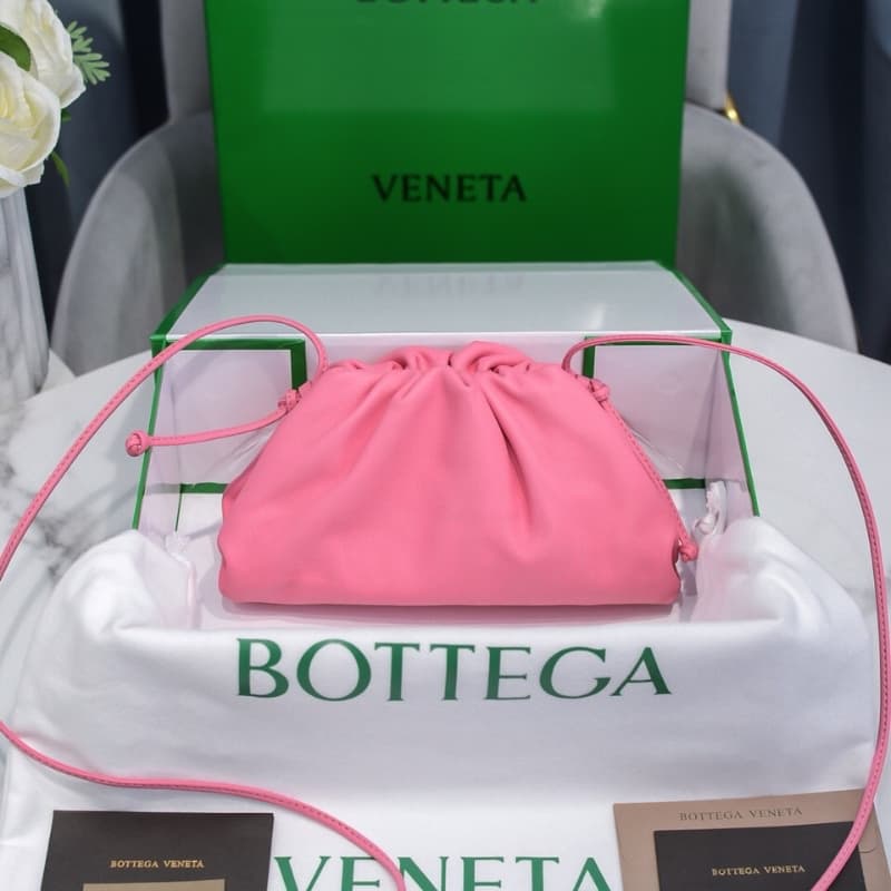 BOTTEGA VENETA Bags | BV | Cloud Bag | 23×13×8cm | POUCH Collection | 07057